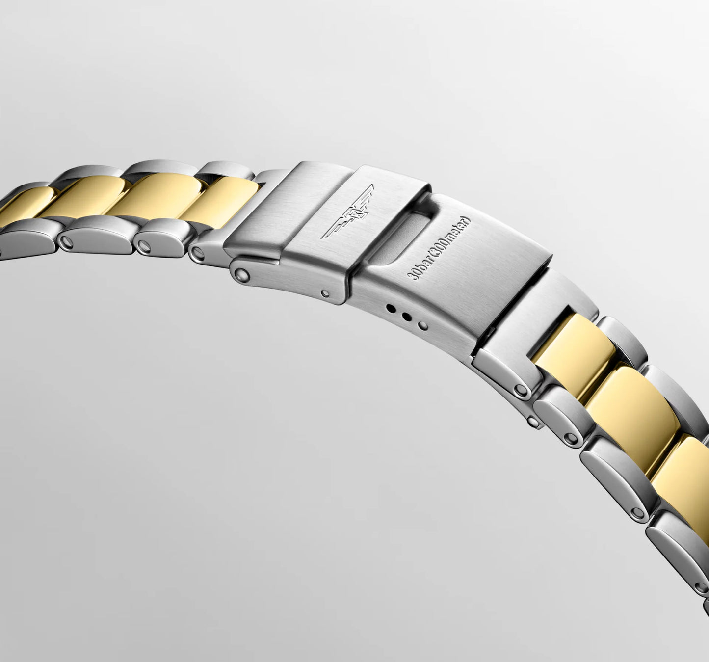 Longines HydroConquest Quartz 32mm, Mother-of-Pearl Dial, Stainless Steel and yellow PVD coating